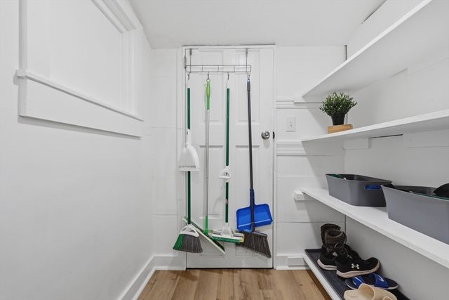 81 Bay View Drive, Shrewsbury, MA 01545