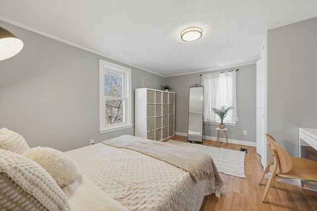 81 Bay View Drive, Shrewsbury, MA 01545