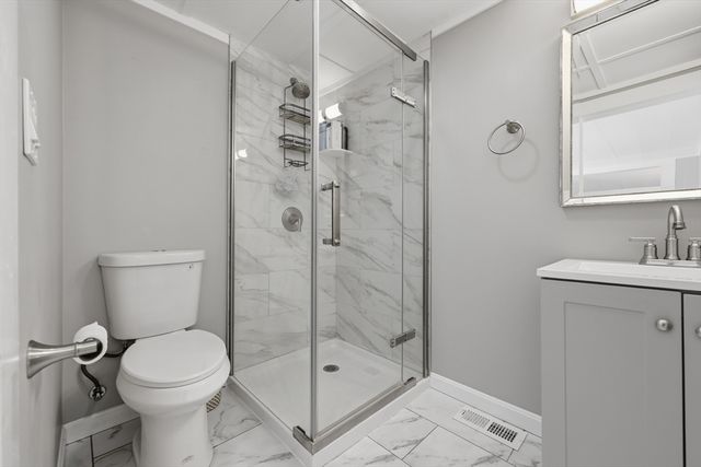 81 Bay View Drive, Shrewsbury, MA 01545