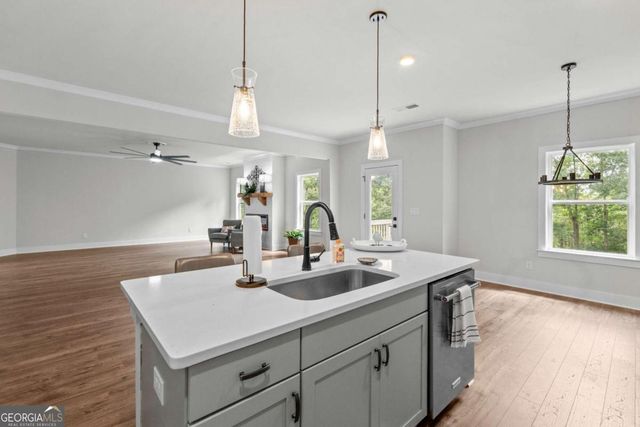 149 Silvercrest Drive, Acworth, GA 30101