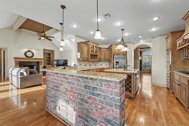 24754 E 143rd Street S, Coweta, OK 74429