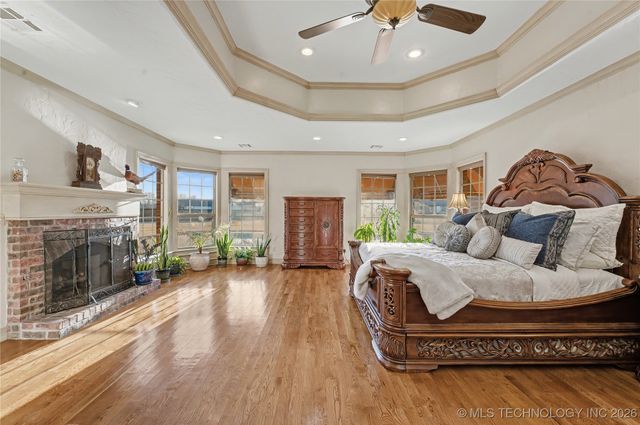 24754 E 143rd Street S, Coweta, OK 74429