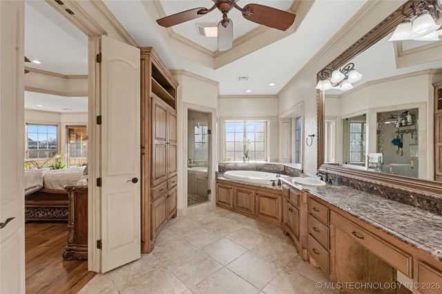 24754 E 143rd Street S, Coweta, OK 74429