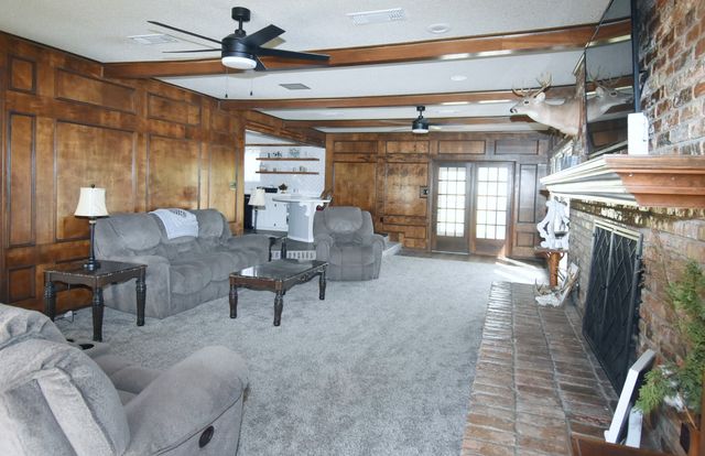 802 W Coke Road, Winnsboro, TX 75494