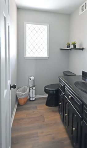 802 W Coke Road, Winnsboro, TX 75494