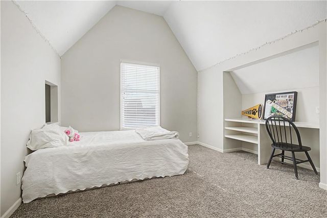 5012 W 163RD Street, Overland Park, KS 66085