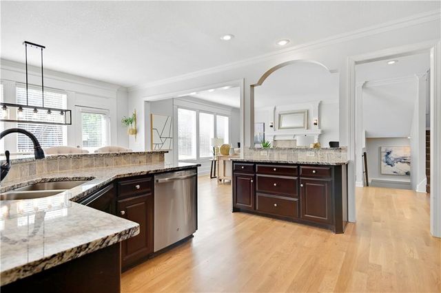 5012 W 163RD Street, Overland Park, KS 66085