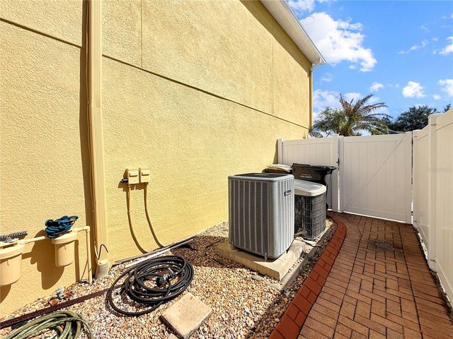 1805 EMILY DRIVE, Winter Haven, FL 33884