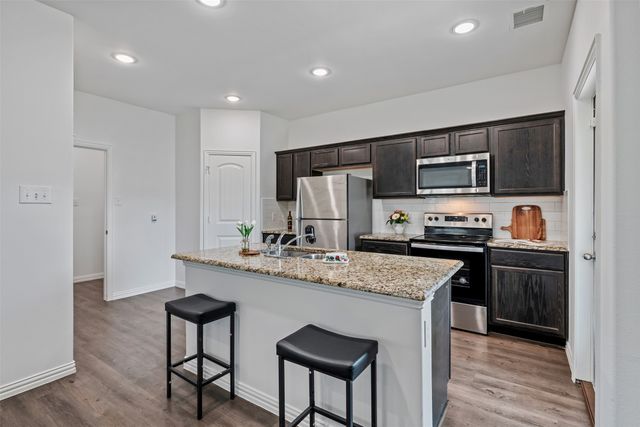 4619 Raleigh Dalton Road, Dallas, TX 75227