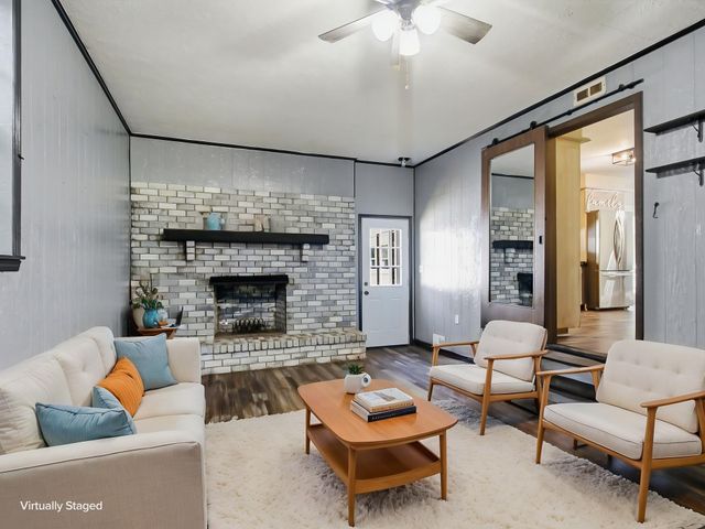 739 Scoutview Rd, Ashland City, TN 37015