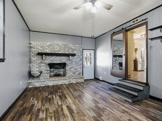 739 Scoutview Rd, Ashland City, TN 37015