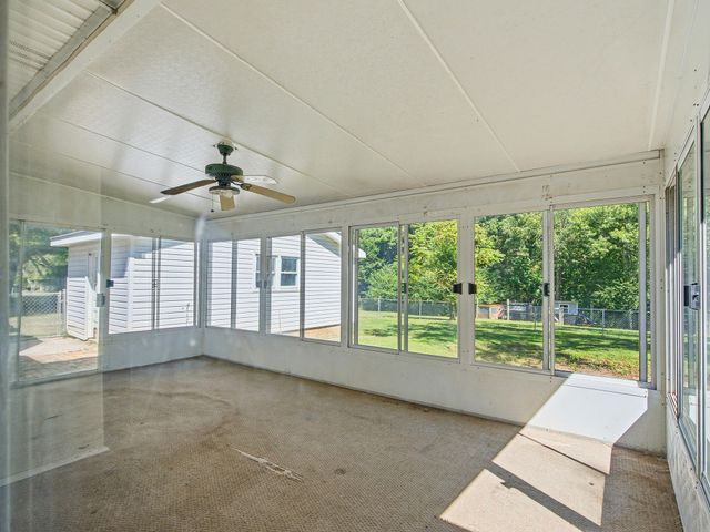 739 Scoutview Rd, Ashland City, TN 37015