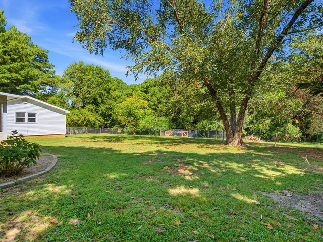 739 Scoutview Rd, Ashland City, TN 37015