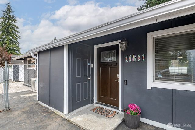 11811 SE 318th Place, Auburn, WA 98092