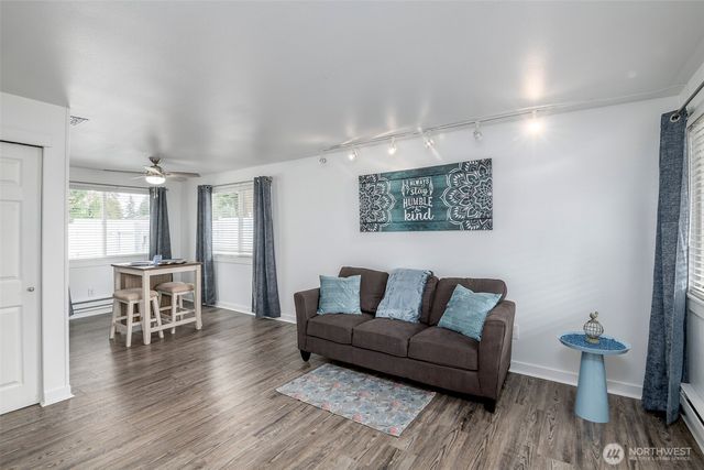 11811 SE 318th Place, Auburn, WA 98092