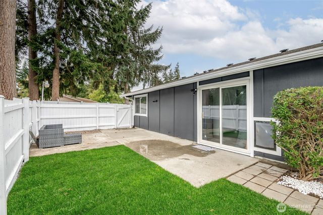 11811 SE 318th Place, Auburn, WA 98092