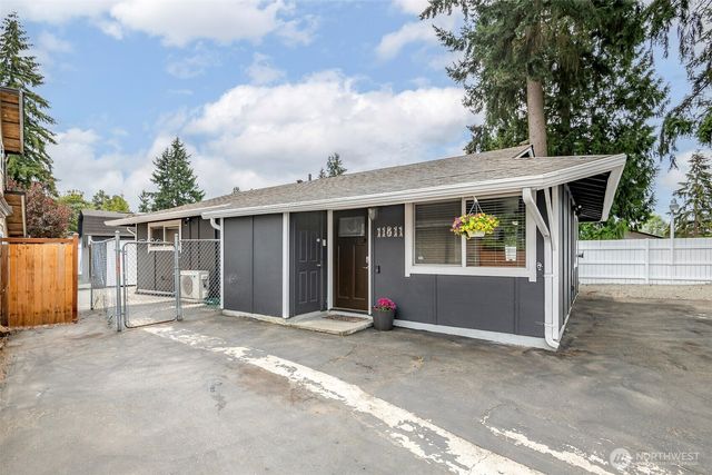 11811 SE 318th Place, Auburn, WA 98092