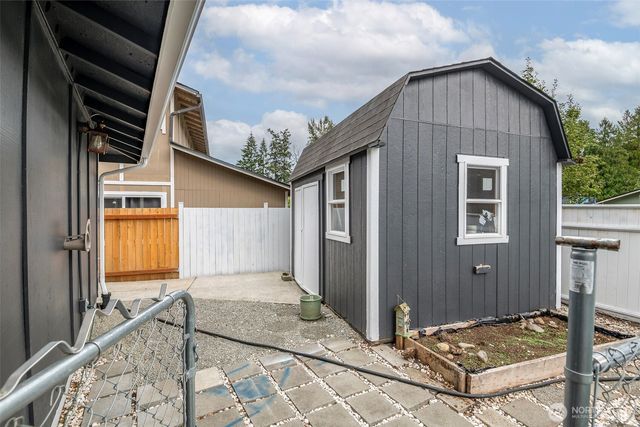 11811 SE 318th Place, Auburn, WA 98092