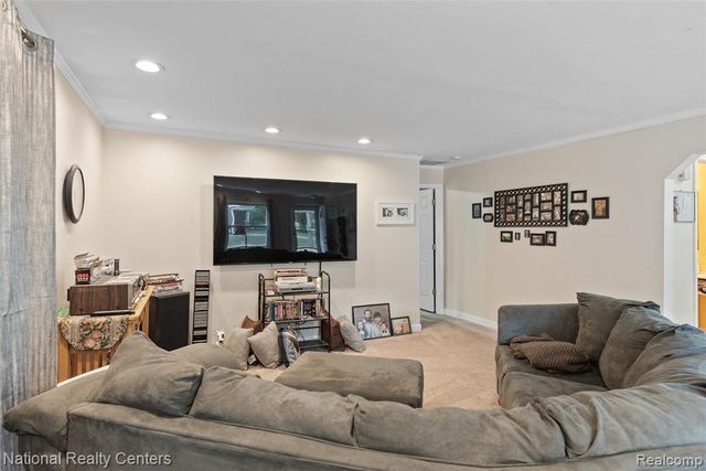 1854 S Brandon Street, Westland, MI 48186