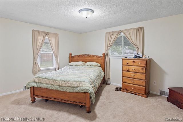 1854 S Brandon Street, Westland, MI 48186