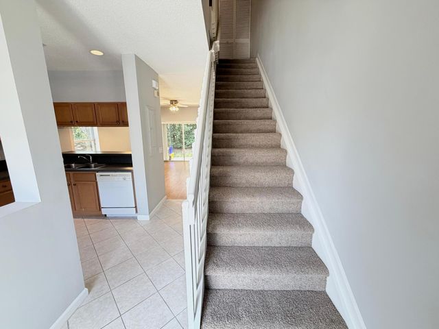 5035 Palmbrooke Circle, West Palm Beach, FL 33417