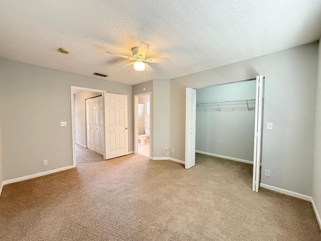 5035 Palmbrooke Circle, West Palm Beach, FL 33417