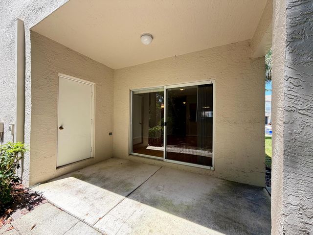 5035 Palmbrooke Circle, West Palm Beach, FL 33417