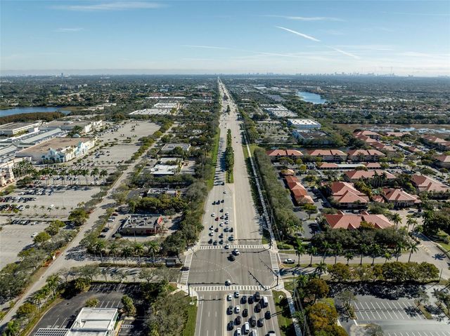 11700 SW 2nd St 13202, Pembroke Pines, FL 33025