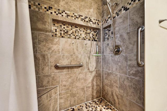 4936 Deerwood DRIVE, Mount Pleasant, WI 53406