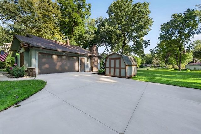 4936 Deerwood DRIVE, Mount Pleasant, WI 53406