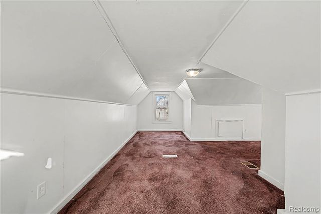 8294 Rosemont Avenue, Detroit, MI 48228