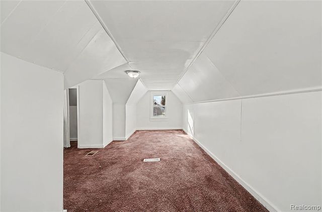 8294 Rosemont Avenue, Detroit, MI 48228