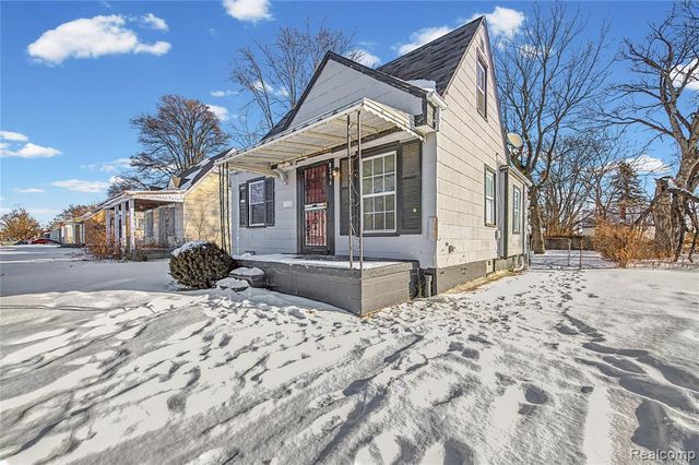 8294 Rosemont Avenue, Detroit, MI 48228