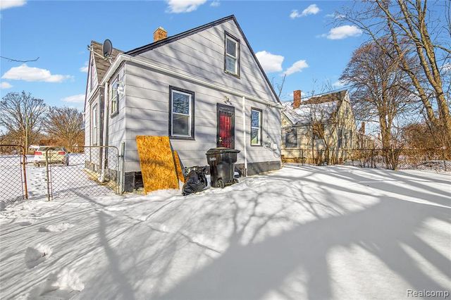 8294 Rosemont Avenue, Detroit, MI 48228