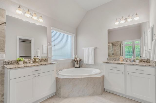 6117 LAKE TERAVISTA WAY, Georgetown, TX 78626