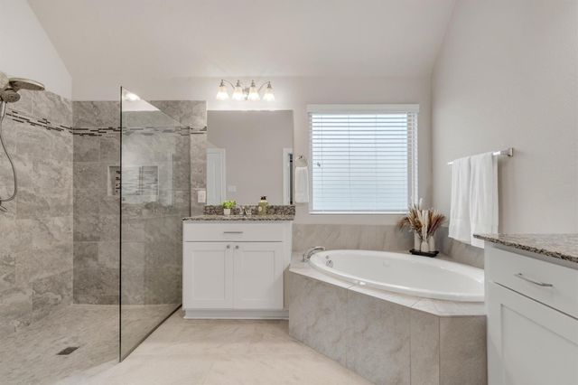 6117 LAKE TERAVISTA WAY, Georgetown, TX 78626