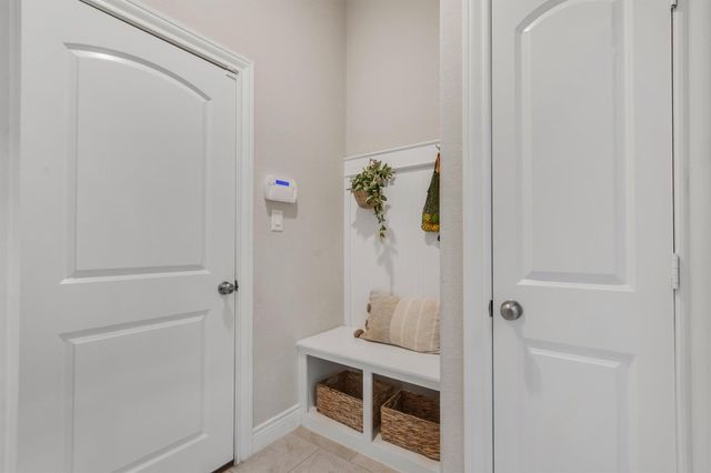 6117 LAKE TERAVISTA WAY, Georgetown, TX 78626