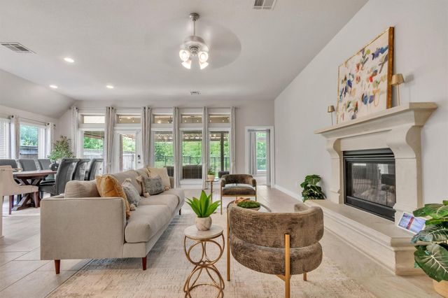 6117 LAKE TERAVISTA WAY, Georgetown, TX 78626
