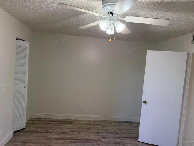 400 Village Green Circle W 304, Palm Springs, FL 33461