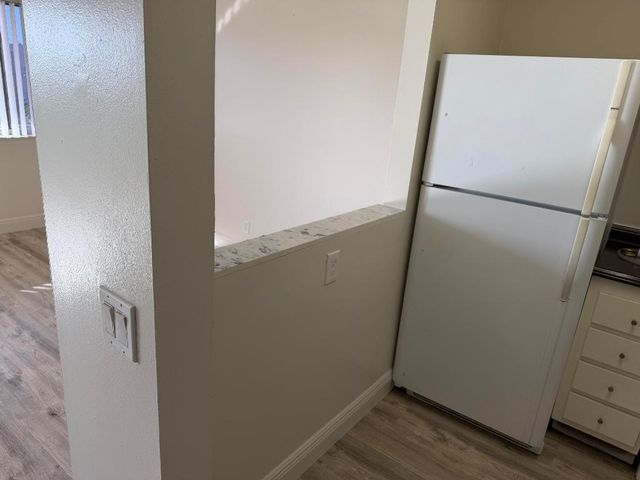 400 Village Green Circle W 304, Palm Springs, FL 33461