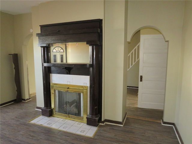 4829 Lougean Ave, Lincoln Place, PA 15207