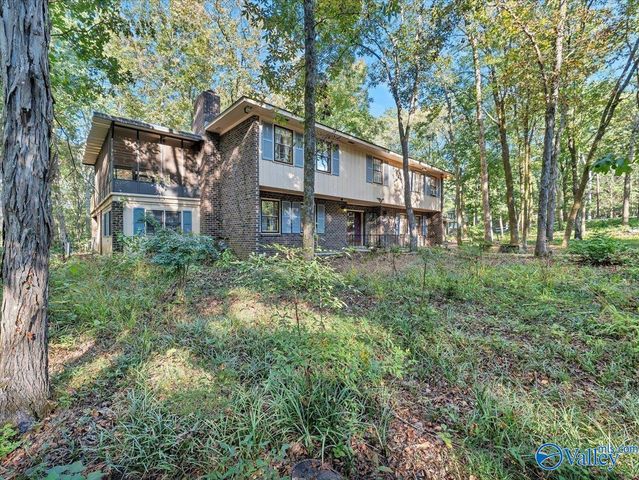 903 Lane Drive SE, Huntsville, AL 35803