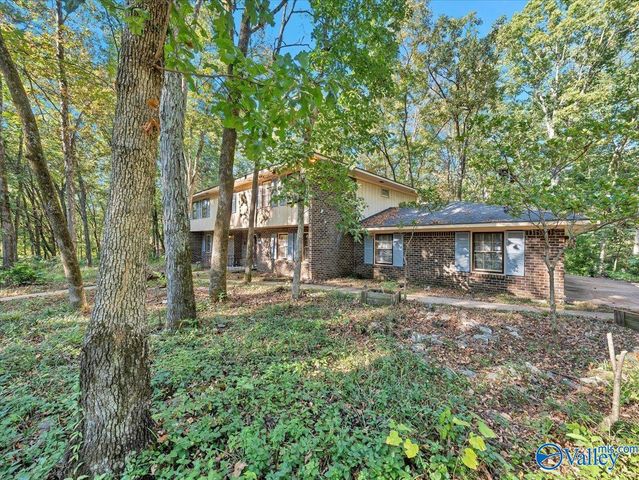 903 Lane Drive SE, Huntsville, AL 35803