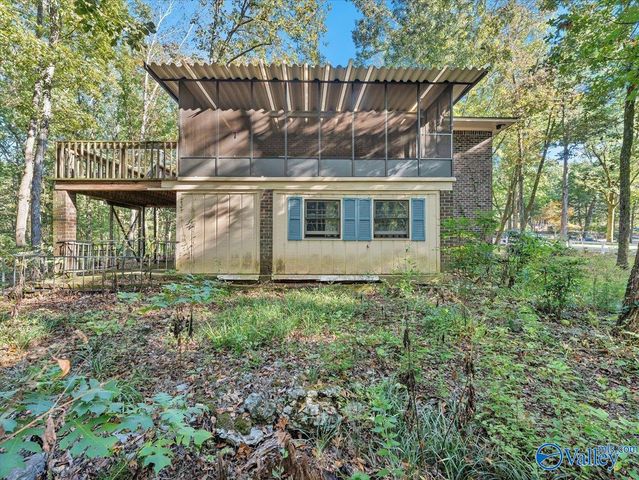 903 Lane Drive SE, Huntsville, AL 35803