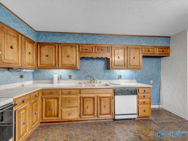 903 Lane Drive SE, Huntsville, AL 35803