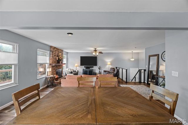 746 Galway Drive, Ballwin, MO 63021