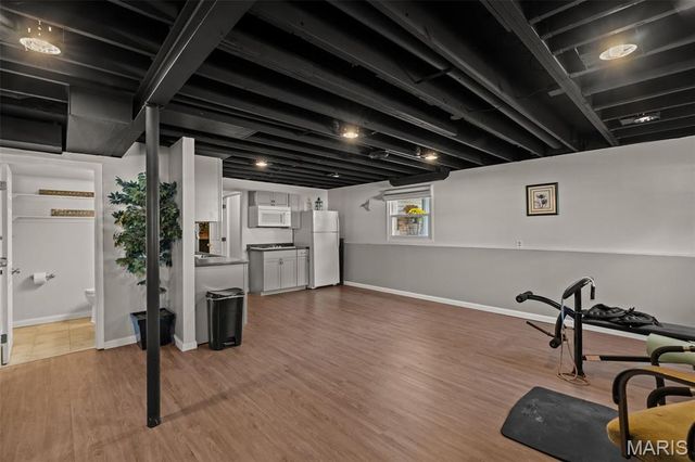 746 Galway Drive, Ballwin, MO 63021