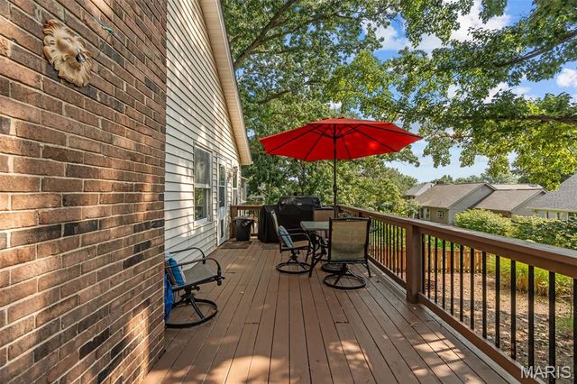 746 Galway Drive, Ballwin, MO 63021