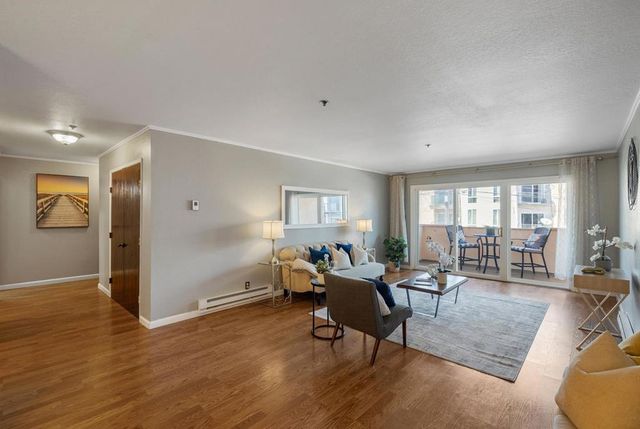 405 91st Street 10, Daly City, CA 94015
