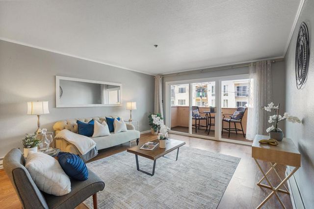 405 91st Street 10, Daly City, CA 94015